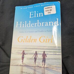 Book - Elin Hilderbrand - "Golden Girl"